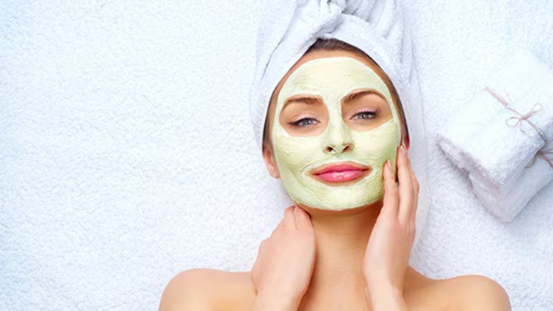 10 Homemade Face Masks For Glowing Skin